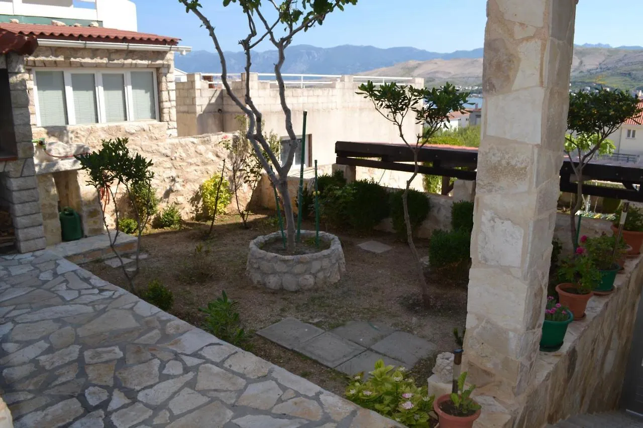 Apartment Lora Pag Town
