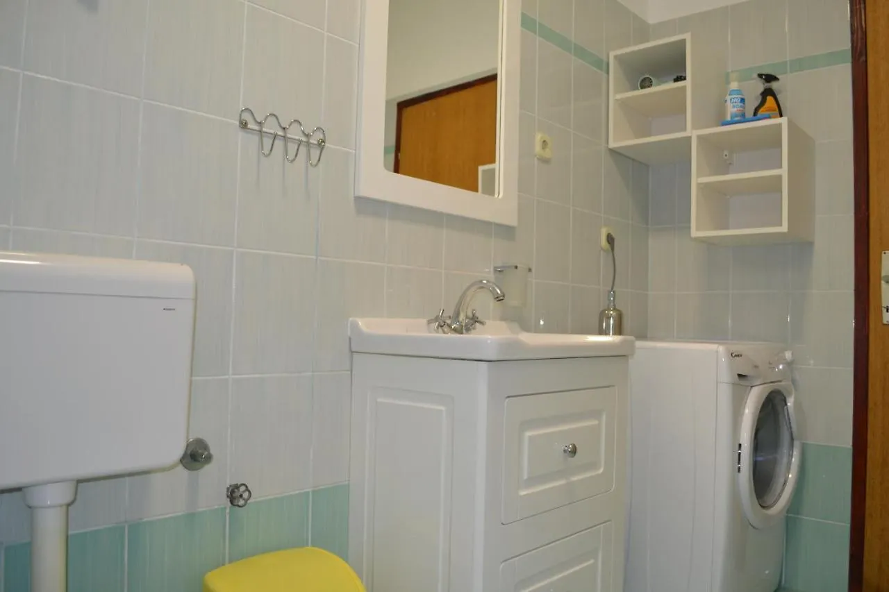 Apartment Lora Pag Town